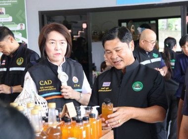 “รมช.เกษตร” ปักหมุดตลาดเกษตรกรเชียงราย หนุนบริโภคผลไม้ไทย ... พารามิเตอร์รูปภาพ 44